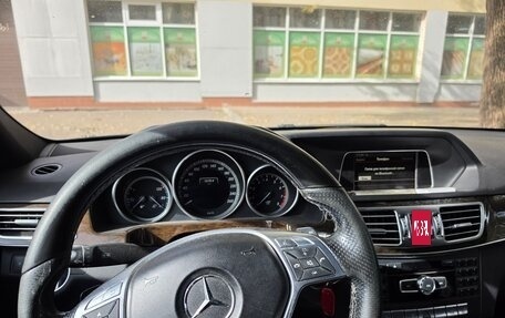 Mercedes-Benz E-Класс, 2013 год, 1 800 000 рублей, 12 фотография