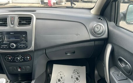 Renault Logan II, 2021 год, 559 000 рублей, 18 фотография