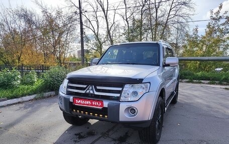 Mitsubishi Pajero IV, 2008 год, 1 920 000 рублей, 1 фотография