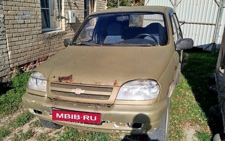 Chevrolet Niva I рестайлинг, 2005 год, 150 000 рублей, 1 фотография