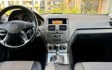 Mercedes-Benz C-Класс, 2010 год, 1 320 000 рублей, 6 фотография