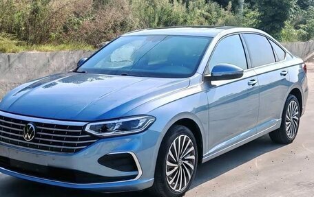 Volkswagen Lavida, 2023 год, 1 400 000 рублей, 1 фотография