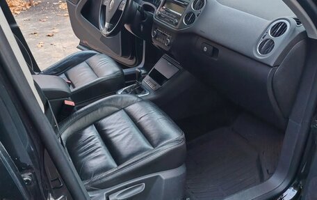 Volkswagen Tiguan I, 2010 год, 799 000 рублей, 6 фотография
