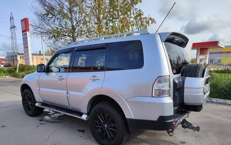 Mitsubishi Pajero IV, 2008 год, 1 920 000 рублей, 4 фотография
