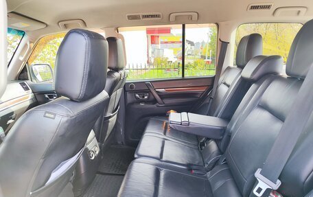 Mitsubishi Pajero IV, 2008 год, 1 920 000 рублей, 17 фотография