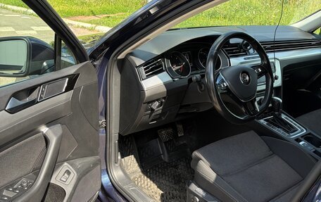Volkswagen Passat B8 рестайлинг, 2017 год, 2 000 000 рублей, 10 фотография
