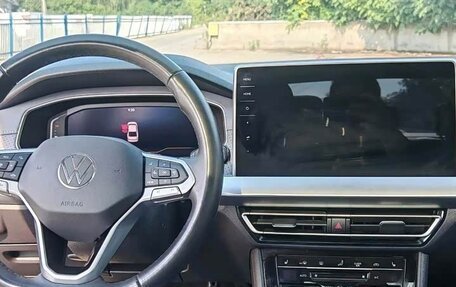 Volkswagen Lavida, 2023 год, 1 400 000 рублей, 4 фотография