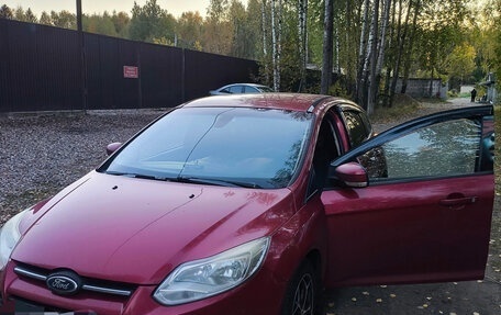 Ford Focus III, 2011 год, 560 000 рублей, 2 фотография