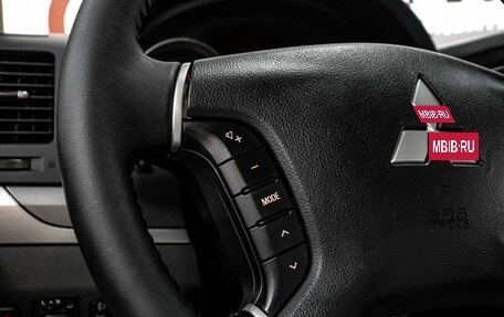 Mitsubishi Pajero IV, 2014 год, 1 899 000 рублей, 13 фотография