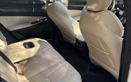 Geely Atlas, 2023 год, 2 200 000 рублей, 12 фотография