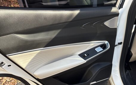 Geely Atlas, 2023 год, 2 200 000 рублей, 16 фотография