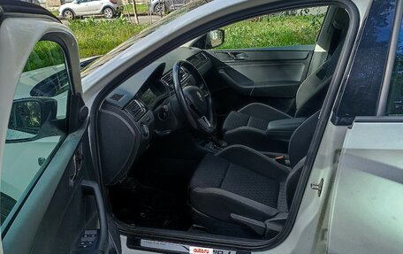 Skoda Rapid I, 2017 год, 1 350 000 рублей, 12 фотография