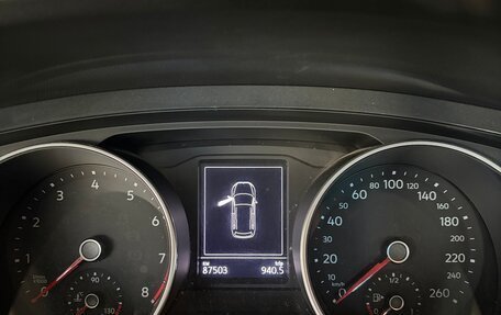 Volkswagen Tiguan II, 2017 год, 1 700 000 рублей, 14 фотография