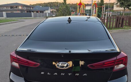Hyundai Elantra VI рестайлинг, 2019 год, 1 200 000 рублей, 7 фотография