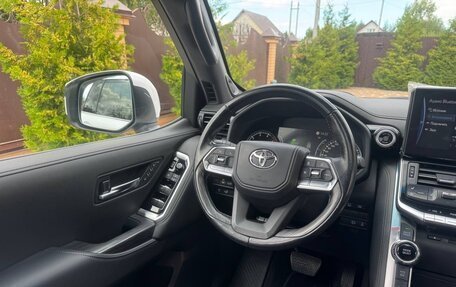 Toyota Land Cruiser, 2021 год, 8 600 000 рублей, 19 фотография