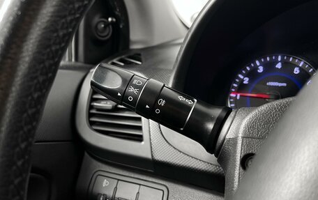 Hyundai Solaris II рестайлинг, 2015 год, 675 000 рублей, 14 фотография