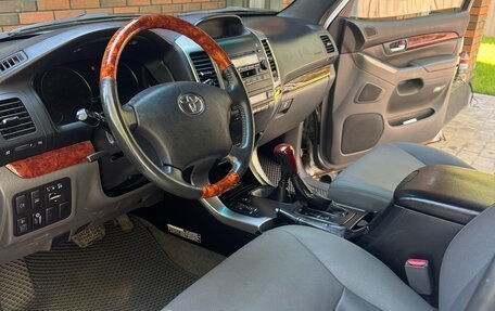 Toyota Land Cruiser Prado 120 рестайлинг, 2005 год, 1 670 000 рублей, 5 фотография