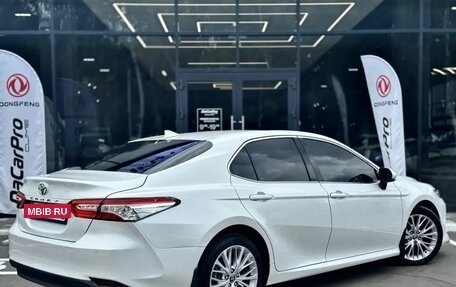 Toyota Camry, 2021 год, 3 020 000 рублей, 6 фотография
