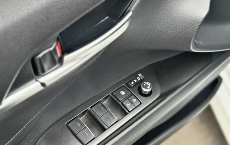 Toyota Camry, 2021 год, 3 020 000 рублей, 13 фотография