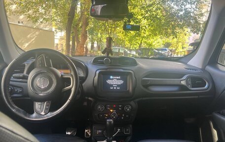Jeep Renegade I рестайлинг, 2018 год, 1 850 000 рублей, 3 фотография