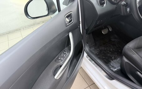 Peugeot 408 I рестайлинг, 2014 год, 520 000 рублей, 17 фотография