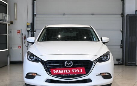 Mazda Axela, 2018 год, 1 380 000 рублей, 2 фотография