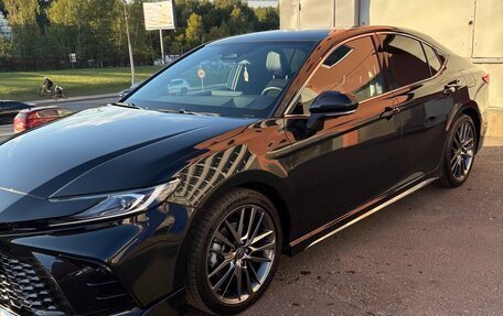 Toyota Camry, 2025 год, 3 900 000 рублей, 3 фотография