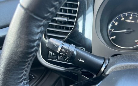 Mitsubishi Outlander III рестайлинг 3, 2020 год, 2 348 000 рублей, 14 фотография