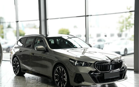 BMW 5 серия, 2025 год, 9 500 000 рублей, 7 фотография