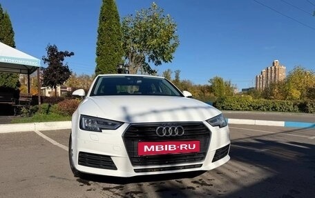 Audi A4, 2017 год, 1 999 900 рублей, 4 фотография