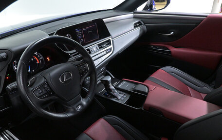 Lexus ES VII, 2022 год, 4 800 000 рублей, 9 фотография