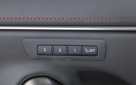 Lexus ES VII, 2022 год, 4 800 000 рублей, 17 фотография