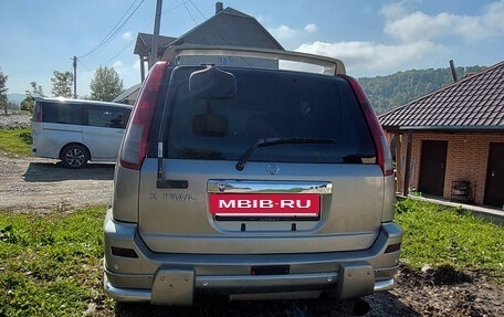 Nissan X-Trail, 2000 год, 800 000 рублей, 3 фотография