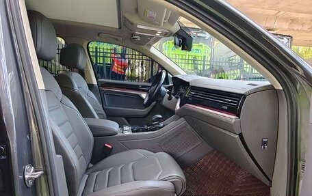 Volkswagen Touareg III, 2022 год, 5 600 000 рублей, 18 фотография