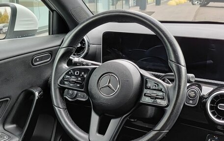 Mercedes-Benz A-Класс, 2018 год, 2 279 000 рублей, 23 фотография