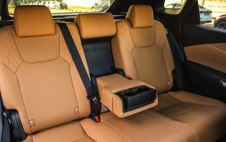 Lexus RX IV рестайлинг, 2025 год, 7 199 000 рублей, 32 фотография