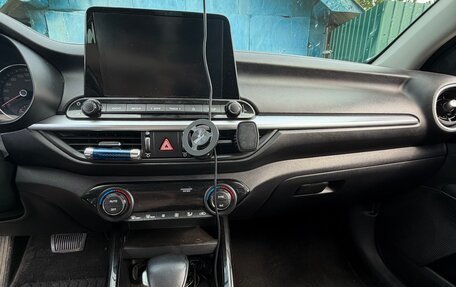 KIA Cerato IV, 2022 год, 2 200 000 рублей, 2 фотография