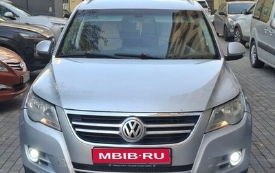 Volkswagen Tiguan I, 2010 год, 639 000 рублей, 1 фотография