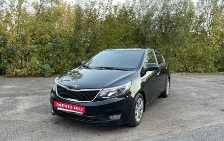 KIA Rio III рестайлинг, 2015 год, 695 000 рублей, 2 фотография