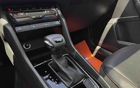 Skoda Karoq I, 2026 год, 2 000 000 рублей, 11 фотография