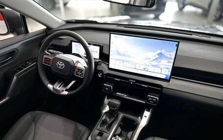 Toyota RAV4, 2026 год, 4 540 000 рублей, 18 фотография