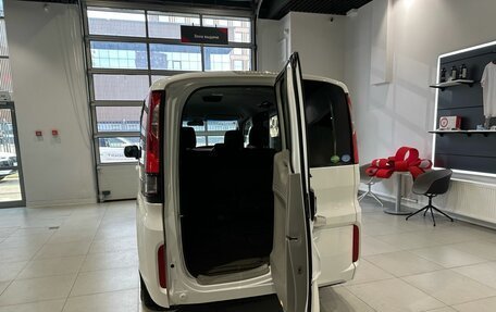 Honda Stepwgn IV, 2015 год, 1 899 000 рублей, 8 фотография
