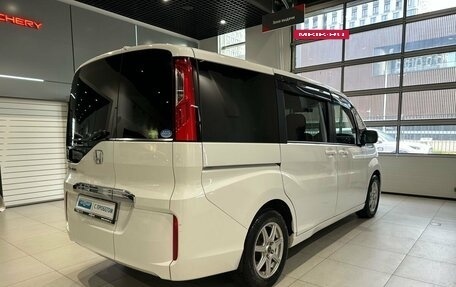 Honda Stepwgn IV, 2015 год, 1 899 000 рублей, 4 фотография