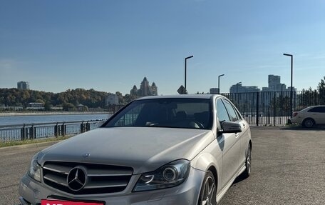 Mercedes-Benz C-Класс, 2012 год, 1 343 000 рублей, 2 фотография