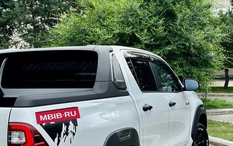 Toyota Hilux VIII, 2024 год, 5 900 000 рублей, 3 фотография