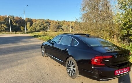 Volvo S90 II рестайлинг, 2022 год, 3 125 000 рублей, 2 фотография