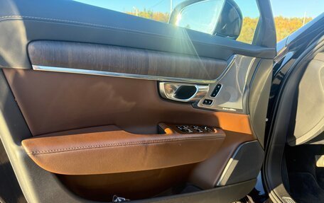 Volvo S90 II рестайлинг, 2022 год, 3 125 000 рублей, 15 фотография