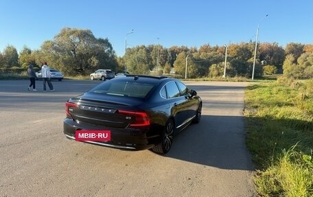 Volvo S90 II рестайлинг, 2022 год, 3 125 000 рублей, 4 фотография