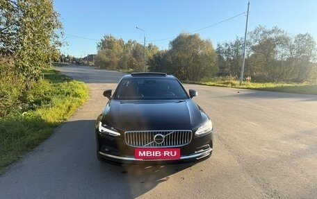 Volvo S90 II рестайлинг, 2022 год, 3 125 000 рублей, 7 фотография