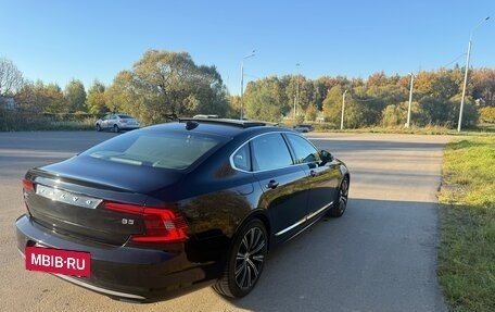Volvo S90 II рестайлинг, 2022 год, 3 125 000 рублей, 8 фотография